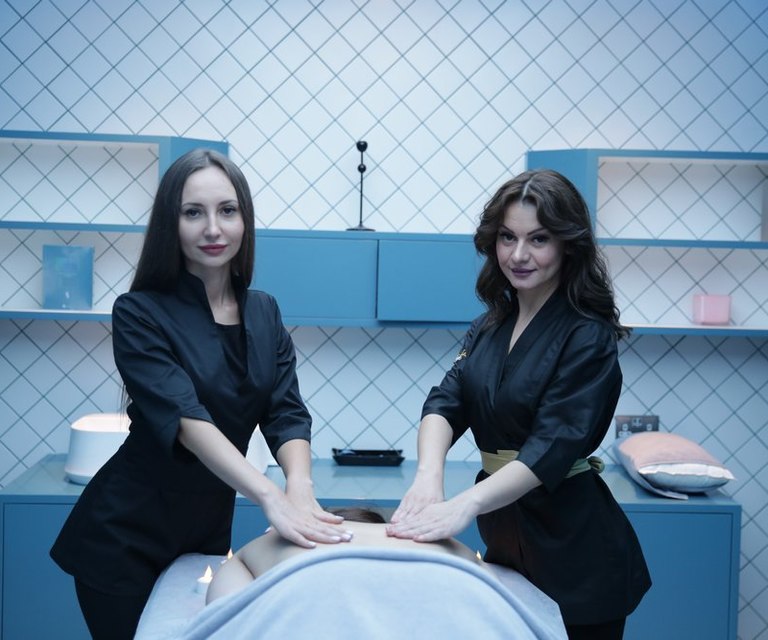 Four Hands therapy in DHA Phase 2 Karachi